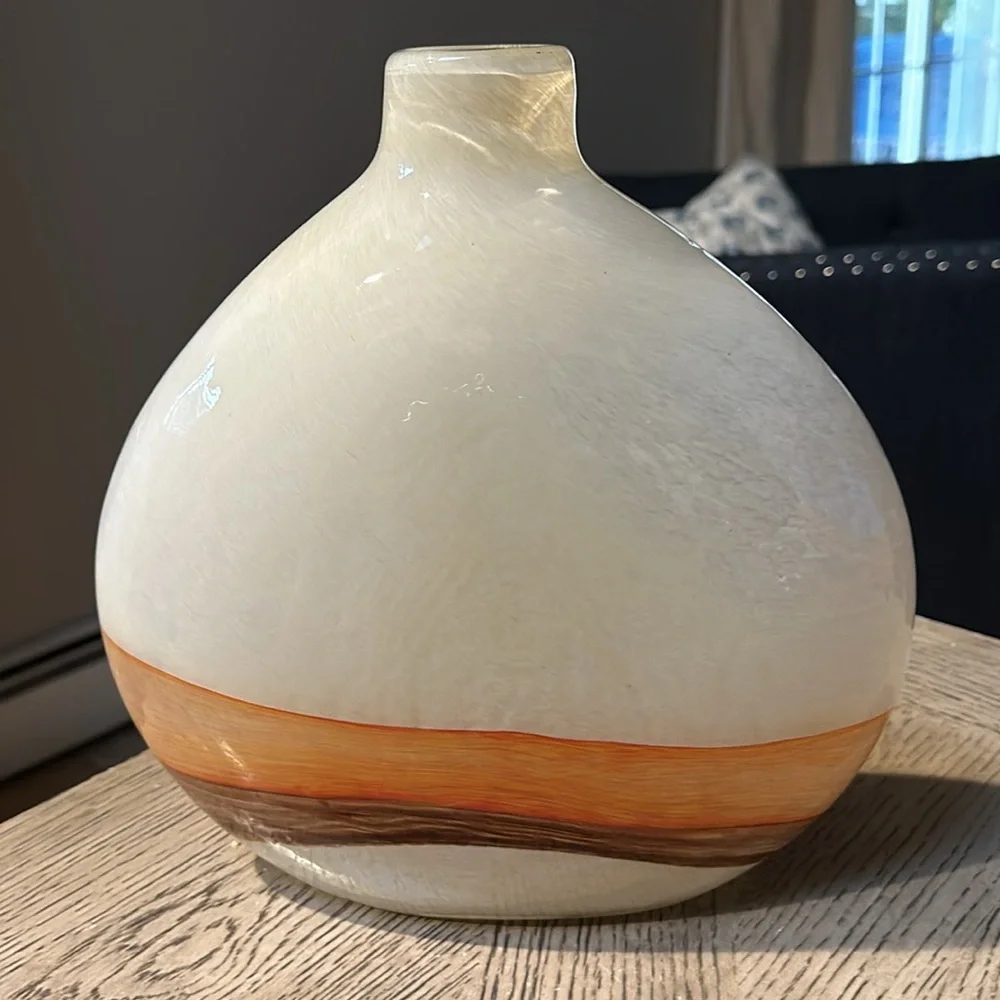Pier 1 vase